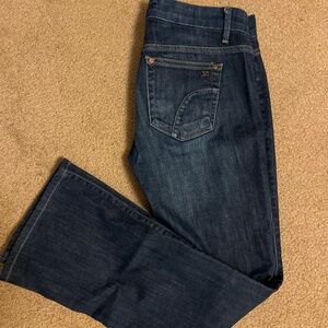 Joe’s Rocker low rise, bootcut size 29 jeans